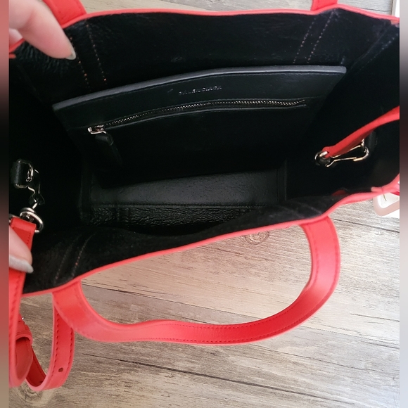 Red Balenciaga Everyday Tote - Picture 3 of 5